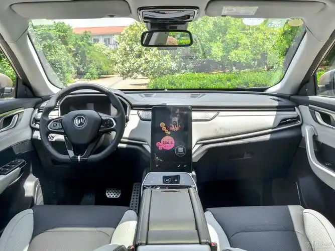 自动版 威马ex5空间舒适吗 威马ex5购车手册_太平洋汽车