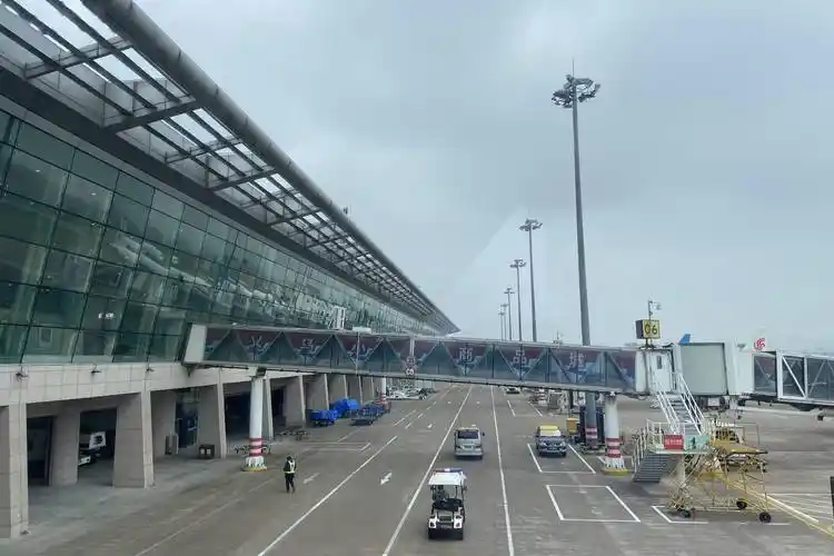 1月6日起,浙江义乌机场进京航班全部取消_防疫_疫情_事宜