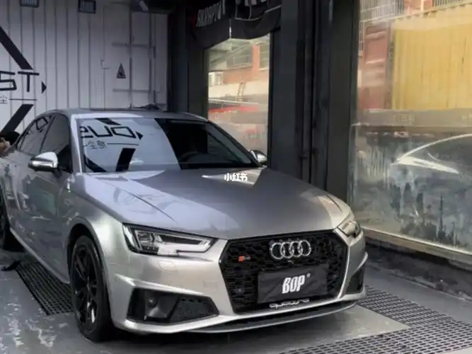 奥迪a4改色升级