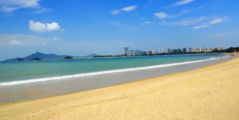 旅行 东山岛之南门湾马銮湾金銮湾 写美篇马銮湾沙滩长2500多米,宽60