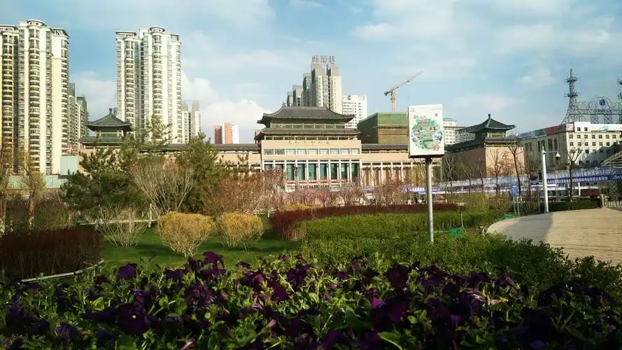 手机随拍今天的西宁新宁广场