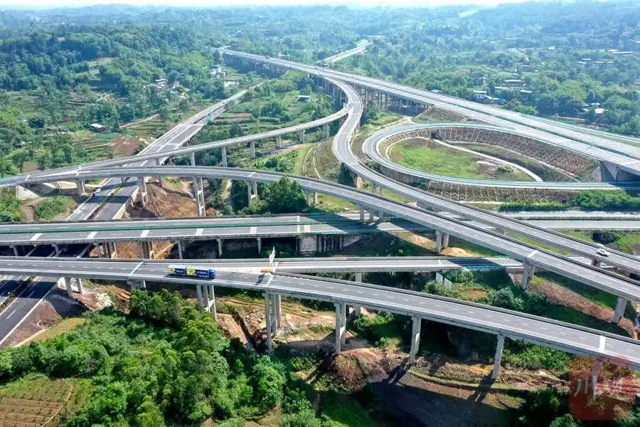 红星路南延线仁寿段主线贯通