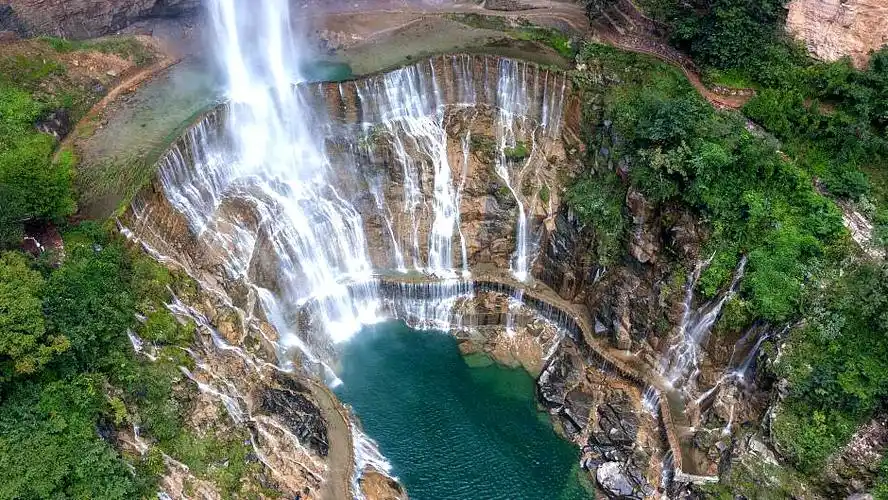 八里沟景区,位于河南新乡,太行山南麓.