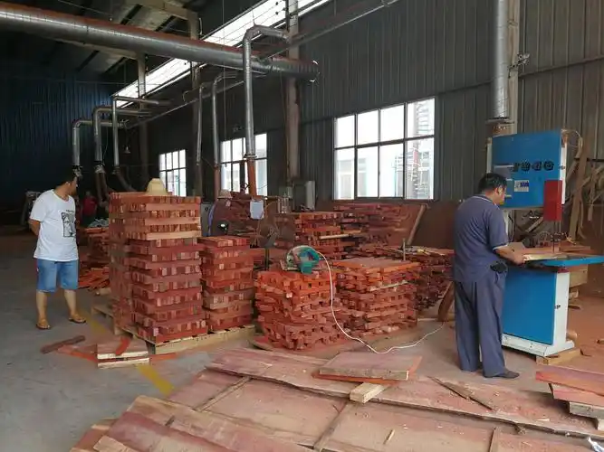 直通车走进济阳红木家具厂参观学习.2018年7月29日.