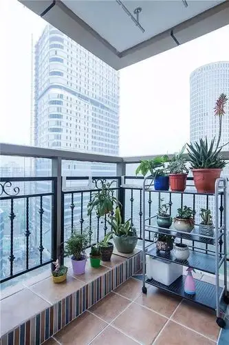 阳台地砖效果图,阳台地面颜色参考!