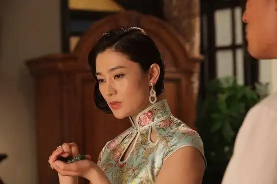 大型谍战剧《决战江南》收视热 马以自曝垫s曲线