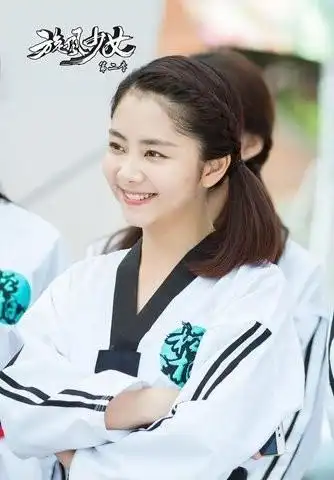 旋风少女3若白归来的故事