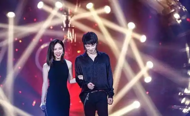 有一种"谋算"叫张碧晨和华晨宇!孩子4岁了,才明白这盘大棋!