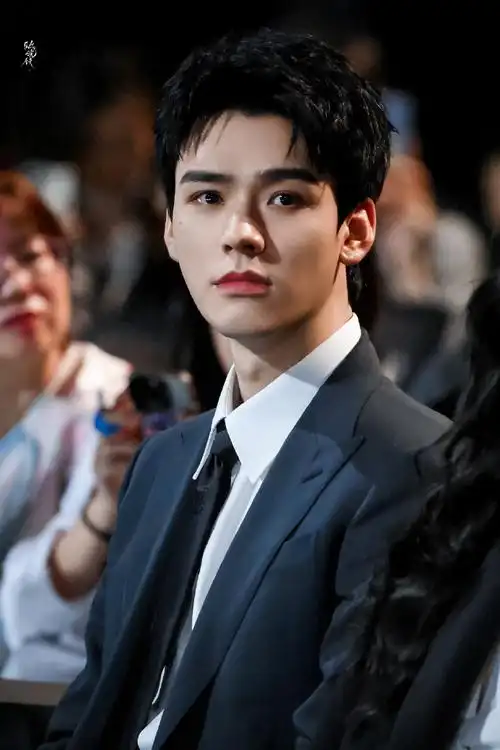 腾讯视频星光大赏##龚俊 年度号召力艺人