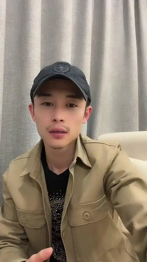 半阳__半阳_个人资料_半阳_直播间_18183kol_18183网红站