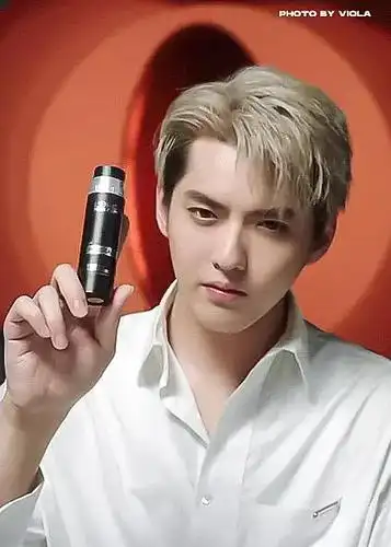 吴亦凡最近的广告真是绝了