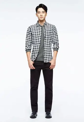 柔棉纯色圆领衫-男