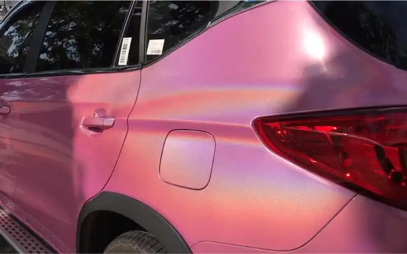 杭州汽车改色贴膜,比亚迪宋漆面镭射粉改色膜,体验不一样的车漆效果