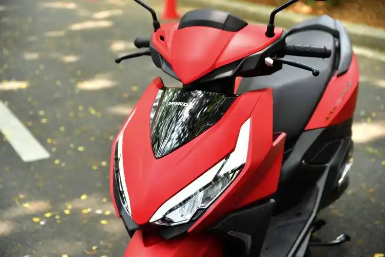 新大洲本田 ns125rx 运动踏板:新 esp 发动机