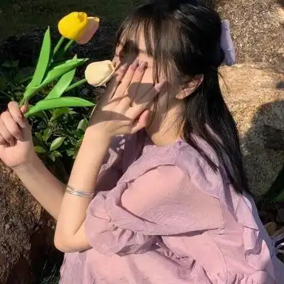 2023年单人头像 超火的头像单人2022最新款女生图片_女生头像_头像屋