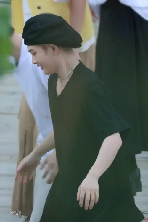 周震南少年行录制路透