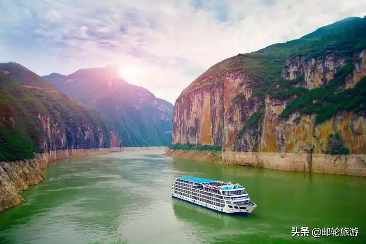 长江三峡游轮旅游,华夏神女1号游轮旅游行程和船票价格
