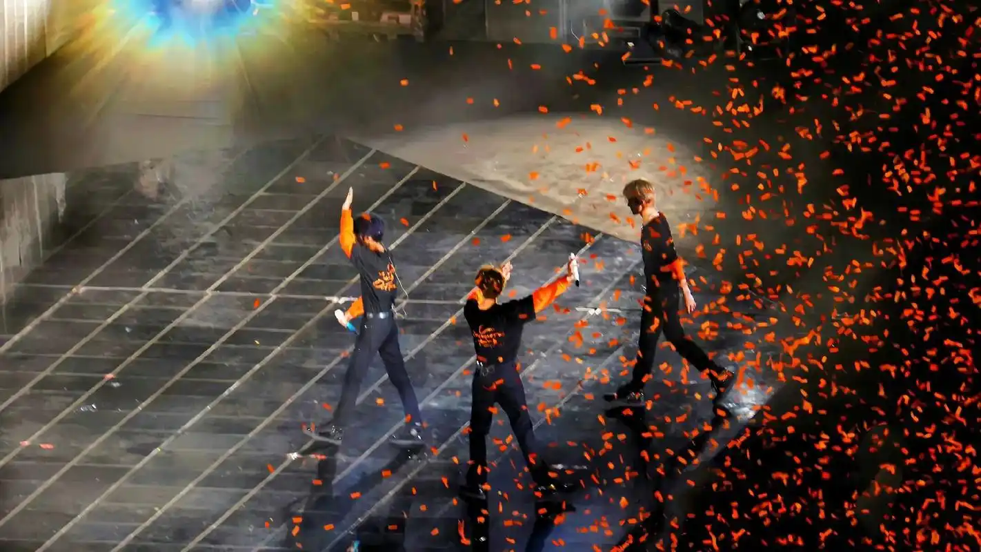 是谁还没从演唱会走出来~#看你背影越来越远了 #tfboys - 抖音