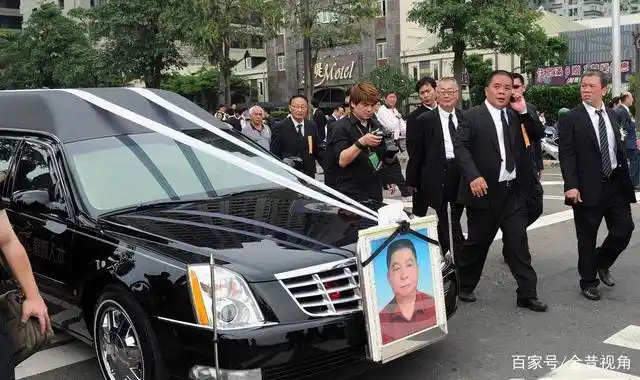 江湖故事好兄弟被销户加代胳膊肘往外拐救人一命