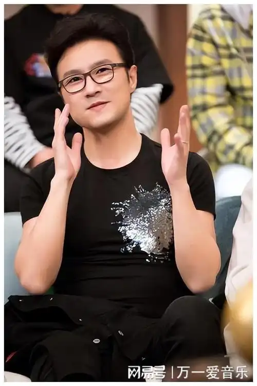 汪峰现任陈露气质优雅!与章子怡美貌难分伯仲,网友谁|