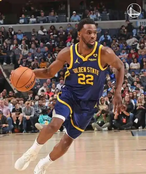 忍无可忍!勇士赶紧交易维金斯