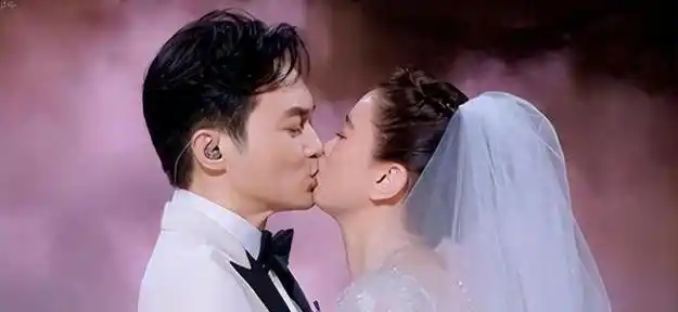 袁咏仪:你的妻子身材很好,我曾经花了100万港币留她两个月|张智霖