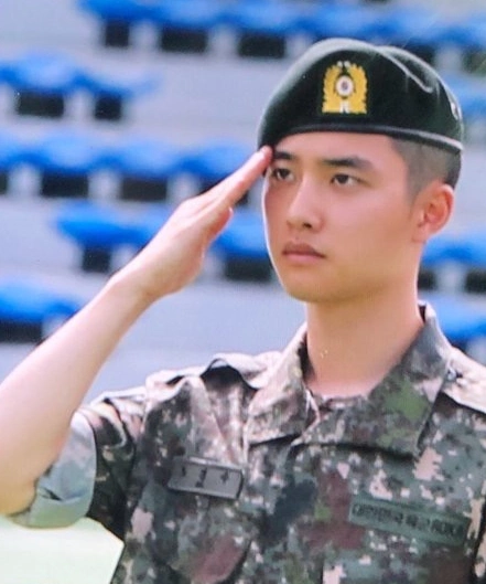 金俊勉即将入伍真实感逼近俊勉好友透露现在就快去军队了