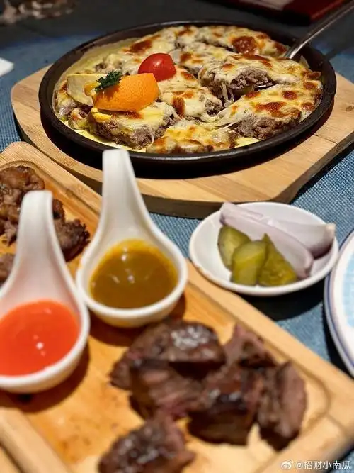 冬至欢愉,常安常乐09俄餐是我初次涉猎的范围,意外发现很不错焗肉饼