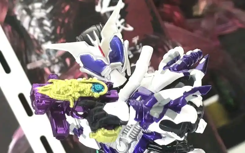 h.figuarts 假面骑士狂霸 展示