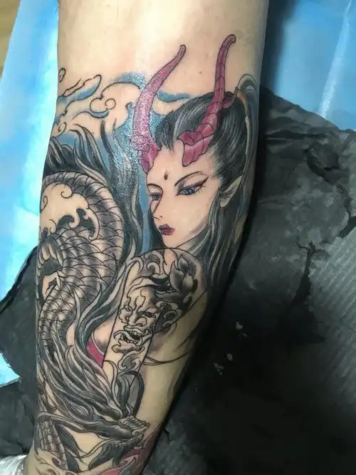 小龙女_纹身图案手稿图片_马春梓的纹身作品集
