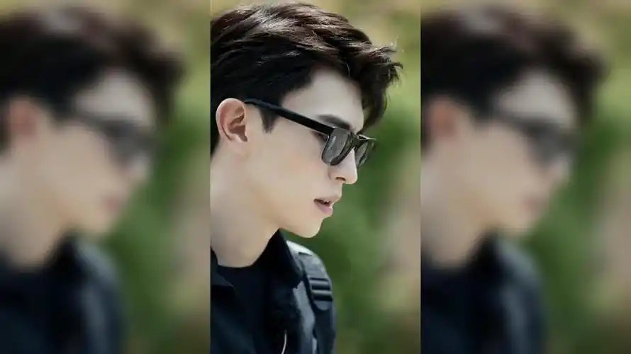 视频:邓伦wink式喷香超可爱 大方安利新片《阴阳师》