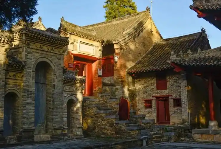 河南淅川来中原大地体验一次古庙一人一日游