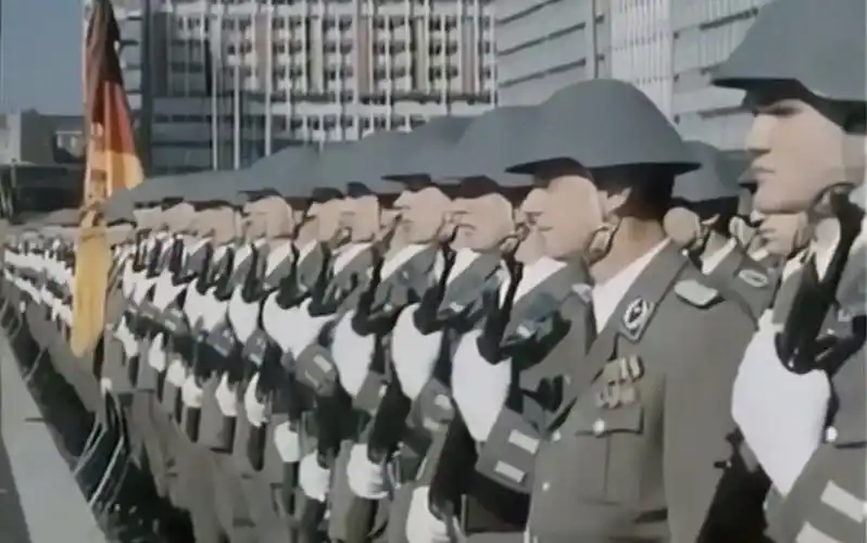 1979年东德建国30周年国庆阅兵庆典集锦