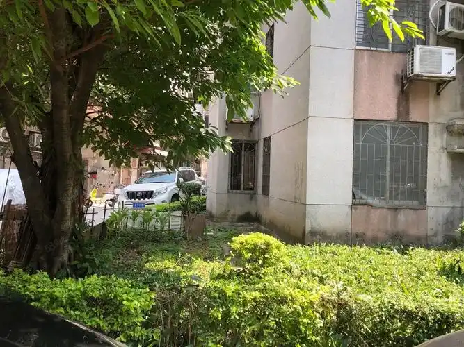 如意花园急售 前后大花园近100方 采光位置好双阳台,如意花园-广州58