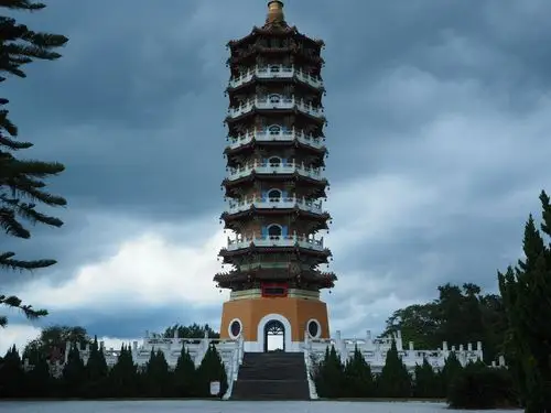 作为台湾最知名景点的日月潭几乎是所以大陆旅行团的必去之地