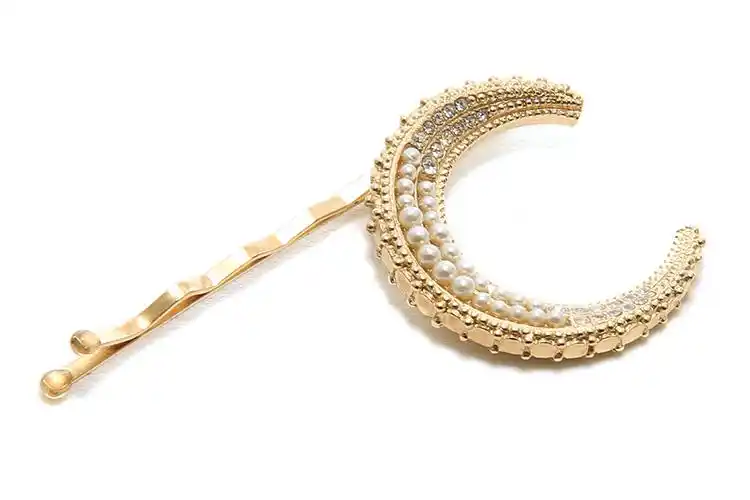 【chanel香奈儿 头饰】chanel(香奈儿) 迪拜月牙水钻发夹【正品 价格