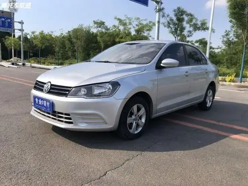 13年大众捷达手动16首付3000开走精品车况