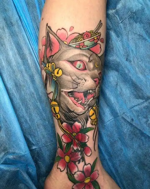 猫纹身图片_腿部纹身图案