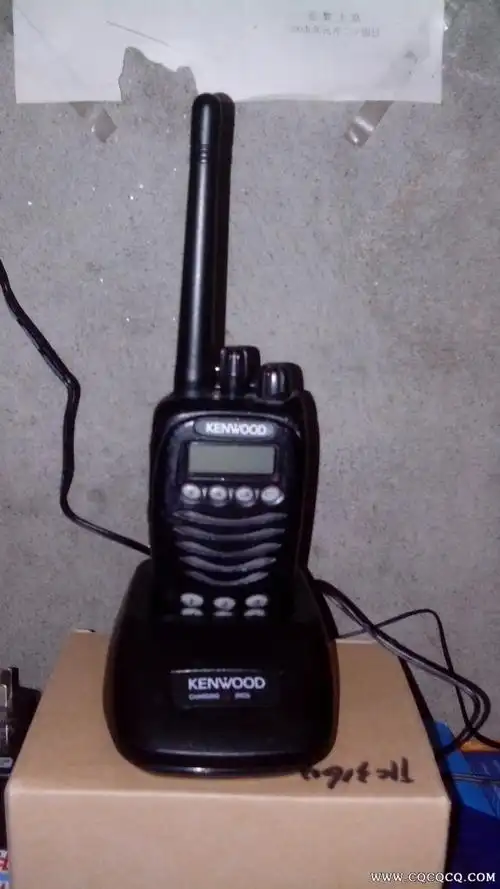 出售三台国产业余段对讲机