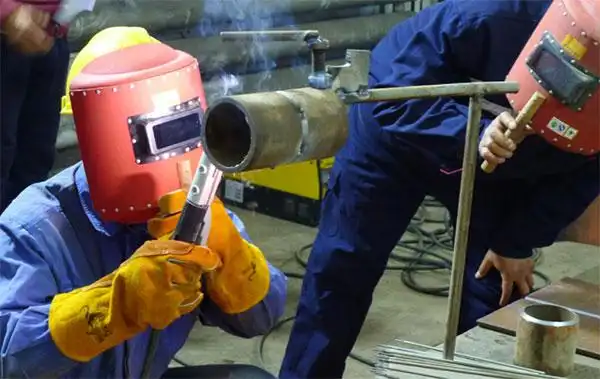 泽能职业培训学校,针对焊接技术,特开设:氩弧焊,二保焊,氩电联焊,焊条