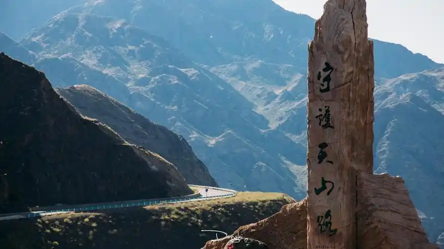 独库公路攻略独库公路上都有哪些值得停留的景点你知道吗