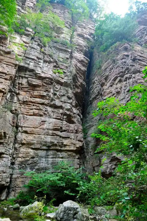 县东南部太行山大峡谷位于山西省壶关县东南部,在山西和河南的交界处