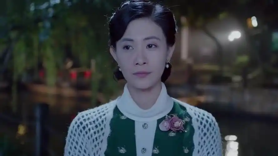 乱世危情:独特小浪漫!蔡少锋与恋人见面对暗号,太甜了吧