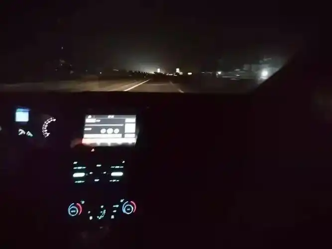 《行驶在路上》副驾驶拍摄20191109 晚:22:20下午一点从上海出发,走的