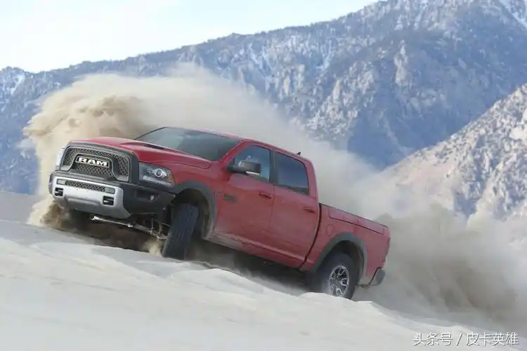 道奇公羊皮卡加多少升机油道奇皮卡车变速箱油加那里