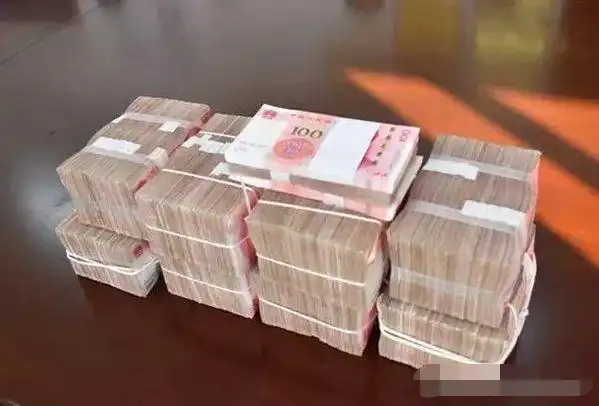 深圳村民分红16万天天去赌场打麻将只给老婆1千元