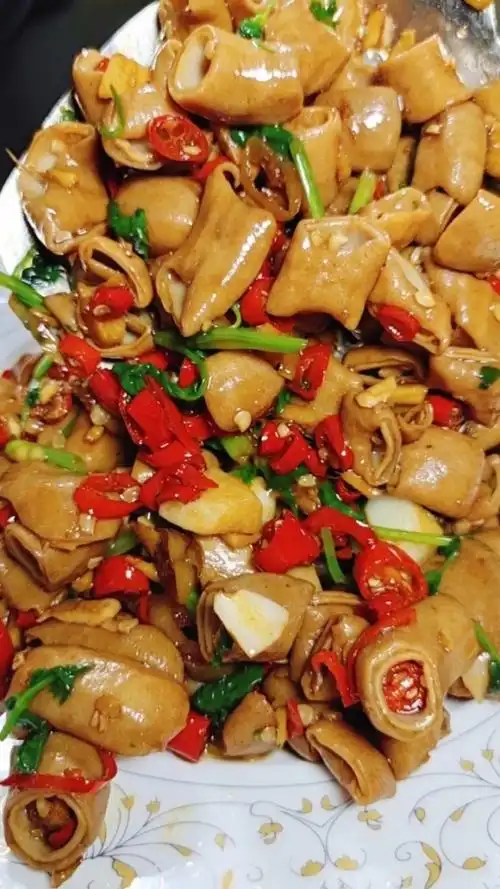 爆炒香辣猪小肠做法教程!进来学会