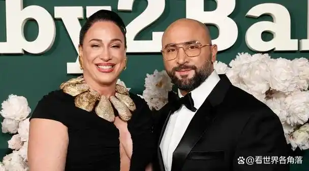 巨石强森的第一任妻子丹妮·加西亚现在嫁给了谁?