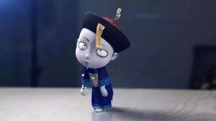 电影里跳得可以飞起来的僵尸则是花了三百年左右吸收月亮精华的飞尸就