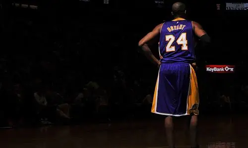 影迹最烂湖人送别最后科比